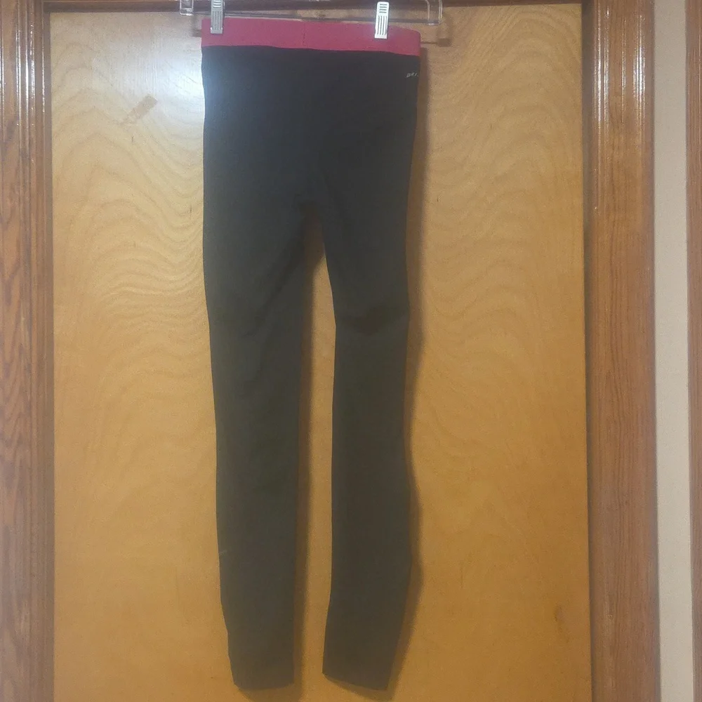 Nike Pro Dri-iFit Black Athletic Leggings with Pink Waistband Size S